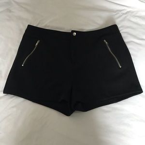 Forever21 plus 2X Black suede-type material shorts